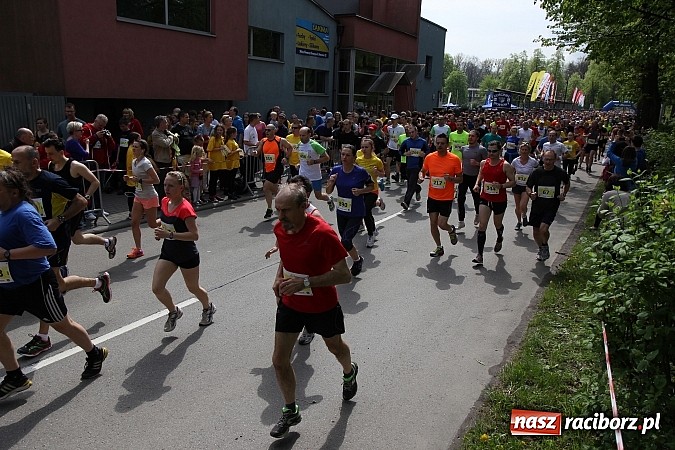 Zdjęcie w galerii na portalu naszraciborz.pl: Mieszkańcy powiatu na zawodach w Cieszynie wiadomości z regionu