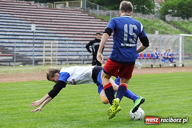 Zdjęcie w galerii na portalu naszraciborz.pl: Młodzi Unici przegrali z Iskrą wiadomości z regionu