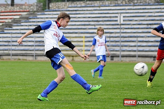 Zdjęcie w galerii na portalu naszraciborz.pl: Młodzi Unici przegrali z Iskrą wiadomości z regionu