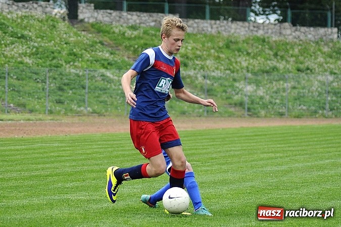 Zdjęcie w galerii na portalu naszraciborz.pl: Młodzi Unici przegrali z Iskrą wiadomości z regionu