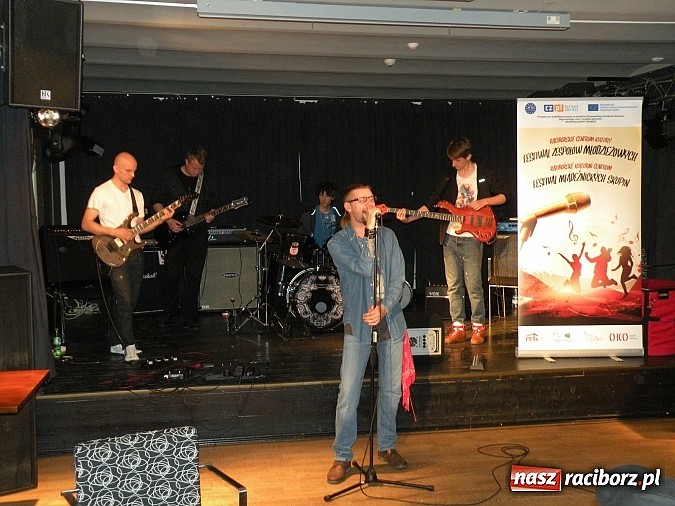 Zdjęcie w galerii na portalu naszraciborz.pl: Festiwal Zespołów Młodzieżowych zagrał w Czechach wiadomości z regionu