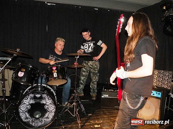 Zdjęcie w galerii na portalu naszraciborz.pl: Festiwal Zespołów Młodzieżowych zagrał w Czechach wiadomości z regionu