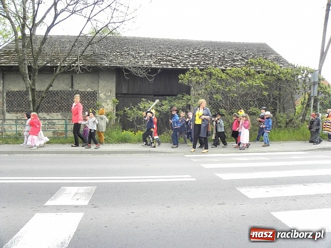 Zdjęcie w galerii na portalu naszraciborz.pl: Bajkowe Przedszkolaki z Brzezia wiadomości z regionu
