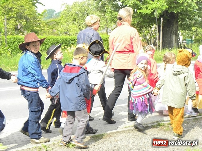 Zdjęcie w galerii na portalu naszraciborz.pl: Bajkowe Przedszkolaki z Brzezia wiadomości z regionu