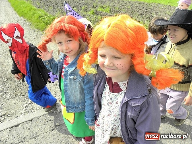 Zdjęcie w galerii na portalu naszraciborz.pl: Bajkowe Przedszkolaki z Brzezia wiadomości z regionu