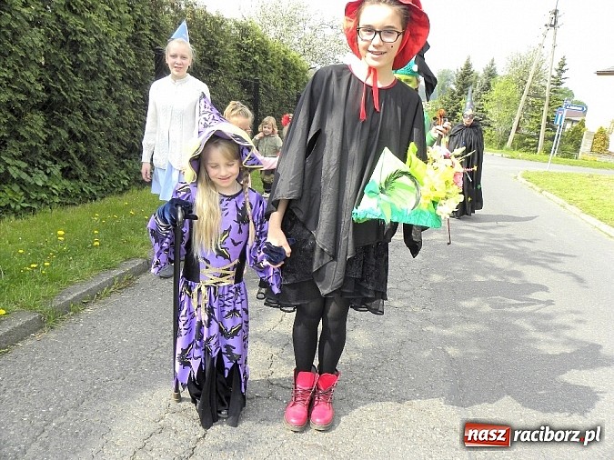 Zdjęcie w galerii na portalu naszraciborz.pl: Bajkowe Przedszkolaki z Brzezia wiadomości z regionu