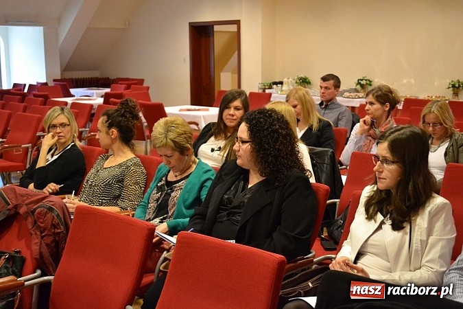 Zdjęcie w galerii na portalu naszraciborz.pl: O klauzulach społecznych na zamku  wiadomości z regionu