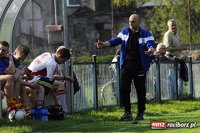 Zdjęcie w galerii na portalu naszraciborz.pl: Klasa okręgowa: Artur Potaczek katem Czyżowic wiadomości z regionu