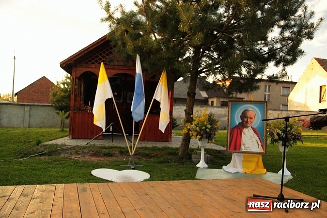 Zdjęcie w galerii na portalu naszraciborz.pl: Wojnowickie spotkanie ze świętym Janem Pawłem II wiadomości z regionu