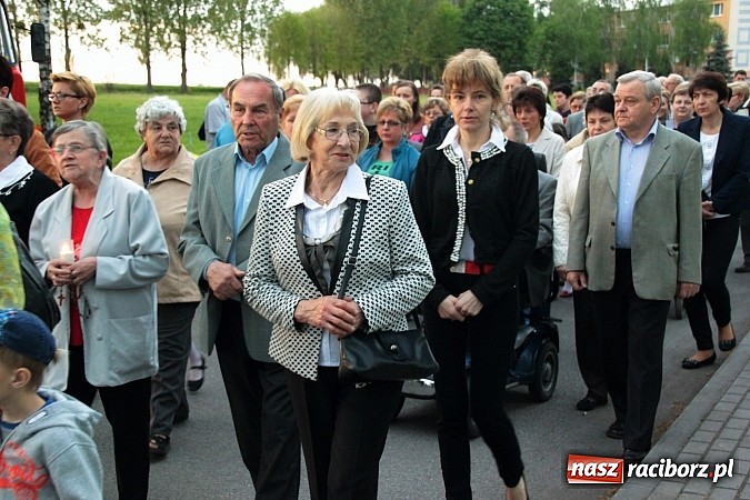 Zdjęcie w galerii na portalu naszraciborz.pl: Wojnowickie spotkanie ze świętym Janem Pawłem II wiadomości z regionu