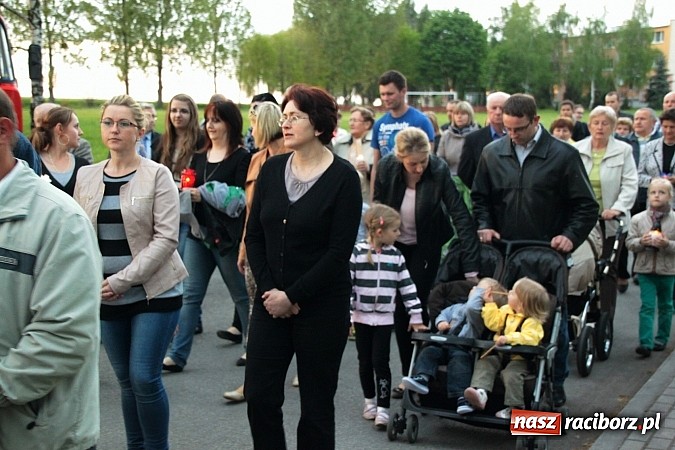 Zdjęcie w galerii na portalu naszraciborz.pl: Wojnowickie spotkanie ze świętym Janem Pawłem II wiadomości z regionu