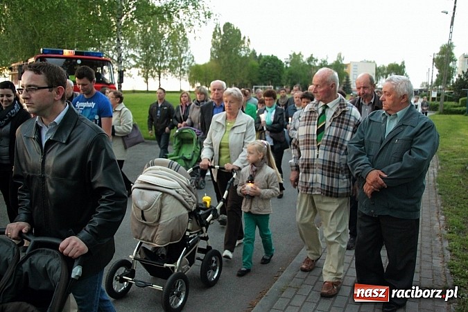 Zdjęcie w galerii na portalu naszraciborz.pl: Wojnowickie spotkanie ze świętym Janem Pawłem II wiadomości z regionu