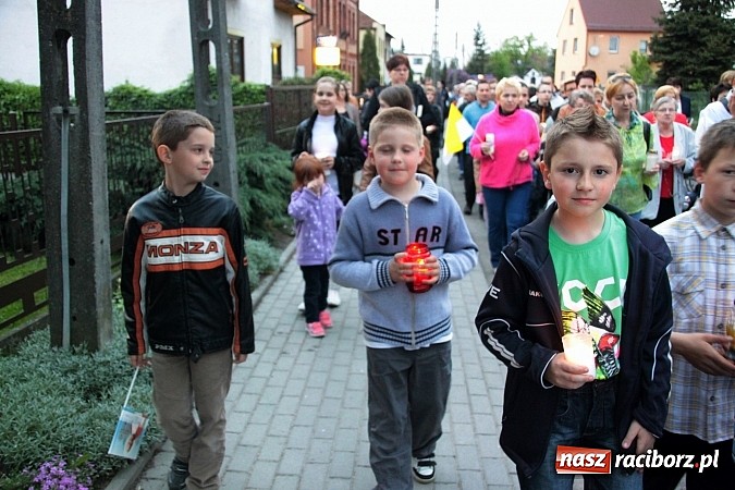 Zdjęcie w galerii na portalu naszraciborz.pl: Wojnowickie spotkanie ze świętym Janem Pawłem II wiadomości z regionu