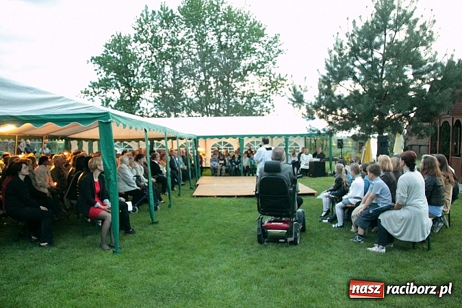 Zdjęcie w galerii na portalu naszraciborz.pl: Wojnowickie spotkanie ze świętym Janem Pawłem II wiadomości z regionu