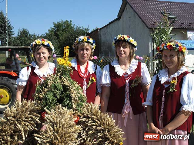 Zdjęcie w galerii na portalu naszraciborz.pl: Lamborghini na dożynkach wiadomości z regionu