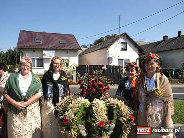 Zdjęcie w galerii na portalu naszraciborz.pl: Lamborghini na dożynkach wiadomości z regionu