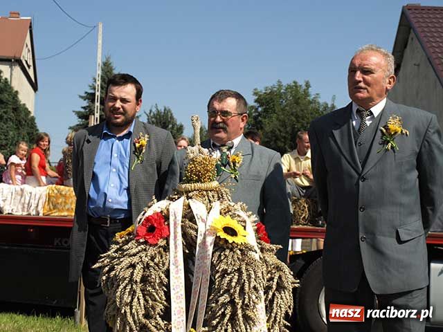 Zdjęcie w galerii na portalu naszraciborz.pl: Lamborghini na dożynkach wiadomości z regionu