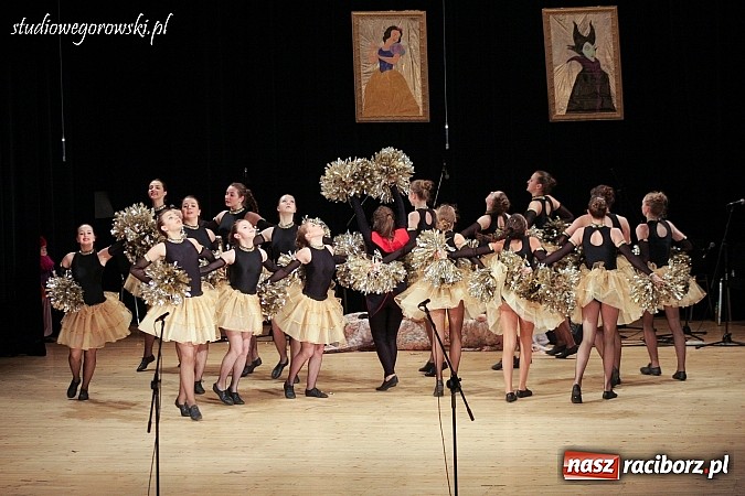 Zdjęcie w galerii na portalu naszraciborz.pl: Sukcesy zespołów tanecznych Stowarzyszenia Źródło na Gali Tanecznej  wiadomości z regionu