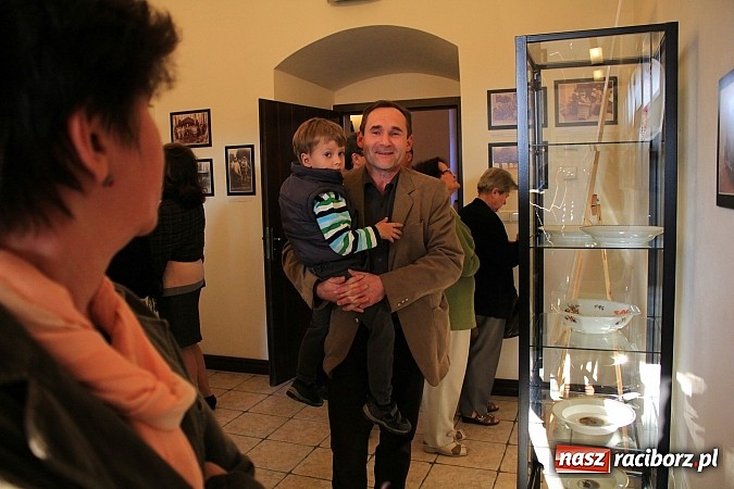 Zdjęcie w galerii na portalu naszraciborz.pl: Rudy: Otwarto wystawę poświęconą pamięci rodziny książąt von Ratibor und Corvey wiadomości z regionu