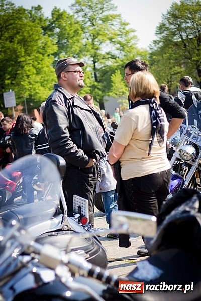 Zdjęcie w galerii na portalu naszraciborz.pl: Czar jednośladów. Ponad trzysta maszyn w Raciborzu wiadomości z regionu