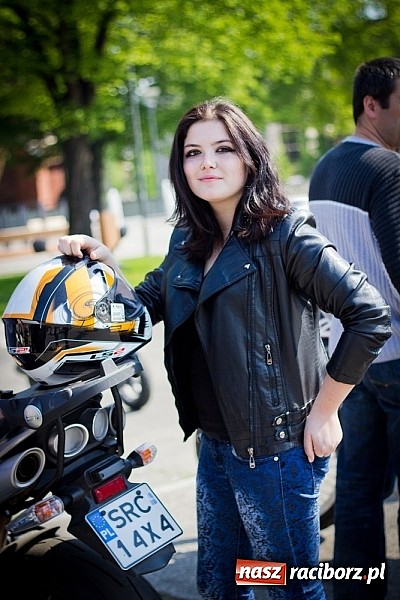 Zdjęcie w galerii na portalu naszraciborz.pl: Czar jednośladów. Ponad trzysta maszyn w Raciborzu wiadomości z regionu