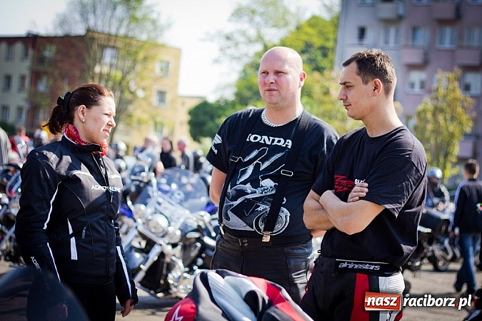 Zdjęcie w galerii na portalu naszraciborz.pl: Czar jednośladów. Ponad trzysta maszyn w Raciborzu wiadomości z regionu