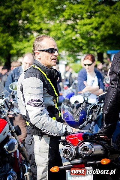 Zdjęcie w galerii na portalu naszraciborz.pl: Czar jednośladów. Ponad trzysta maszyn w Raciborzu wiadomości z regionu