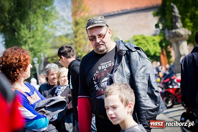 Zdjęcie w galerii na portalu naszraciborz.pl: Czar jednośladów. Ponad trzysta maszyn w Raciborzu wiadomości z regionu