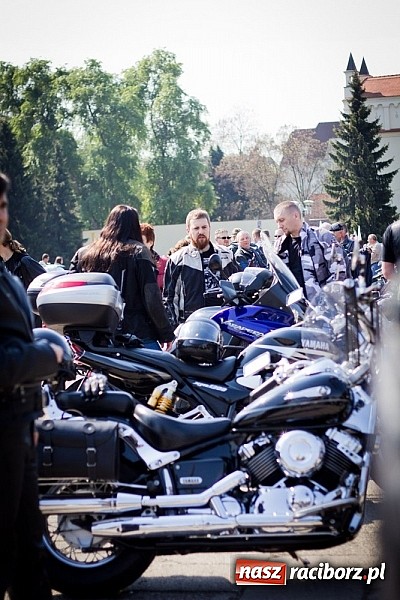 Zdjęcie w galerii na portalu naszraciborz.pl: Czar jednośladów. Ponad trzysta maszyn w Raciborzu wiadomości z regionu