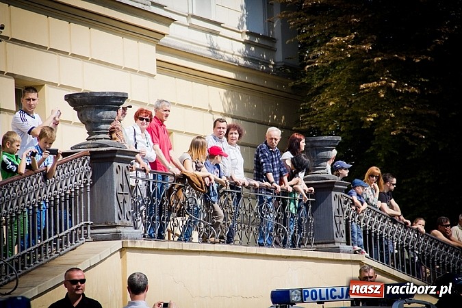 Zdjęcie w galerii na portalu naszraciborz.pl: Czar jednośladów. Ponad trzysta maszyn w Raciborzu wiadomości z regionu
