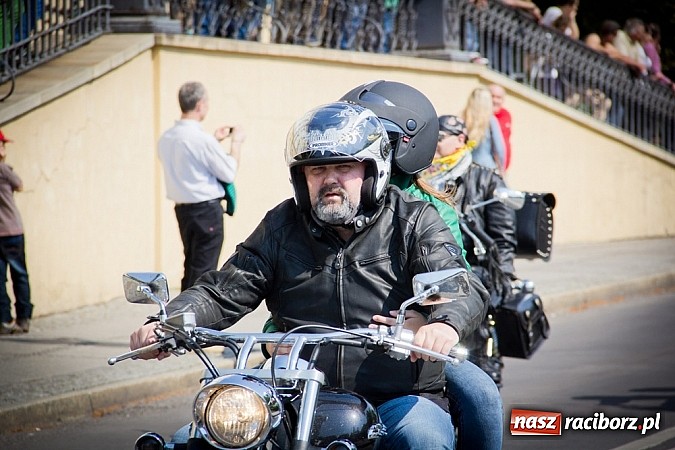 Zdjęcie w galerii na portalu naszraciborz.pl: Czar jednośladów. Ponad trzysta maszyn w Raciborzu wiadomości z regionu