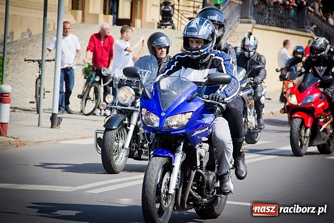 Zdjęcie w galerii na portalu naszraciborz.pl: Czar jednośladów. Ponad trzysta maszyn w Raciborzu wiadomości z regionu