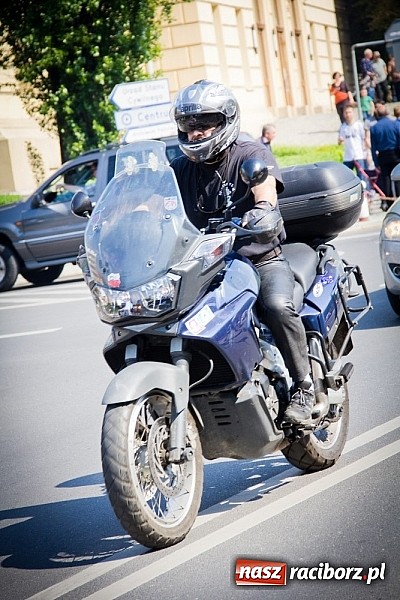 Zdjęcie w galerii na portalu naszraciborz.pl: Czar jednośladów. Ponad trzysta maszyn w Raciborzu wiadomości z regionu