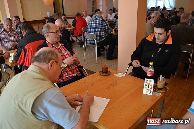 Zdjęcie w galerii na portalu naszraciborz.pl: Turniej skata w Nędzy. Stawką puchar wójta wiadomości z regionu