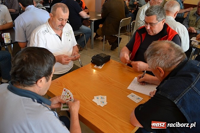 Zdjęcie w galerii na portalu naszraciborz.pl: Turniej skata w Nędzy. Stawką puchar wójta wiadomości z regionu