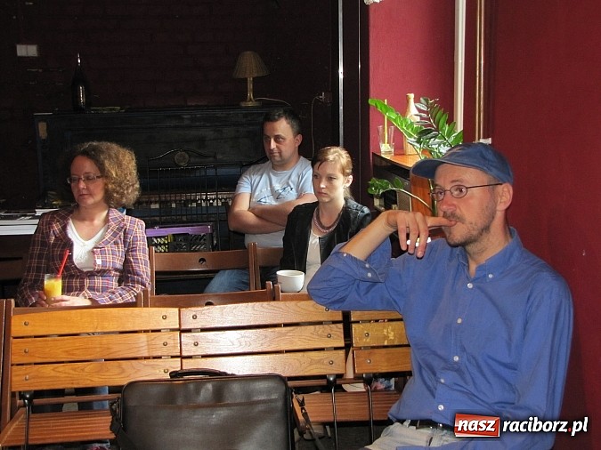 Zdjęcie w galerii na portalu naszraciborz.pl: Horyzonty śląskiej literatury w ujęciu profesora Kadłubka wiadomości z regionu