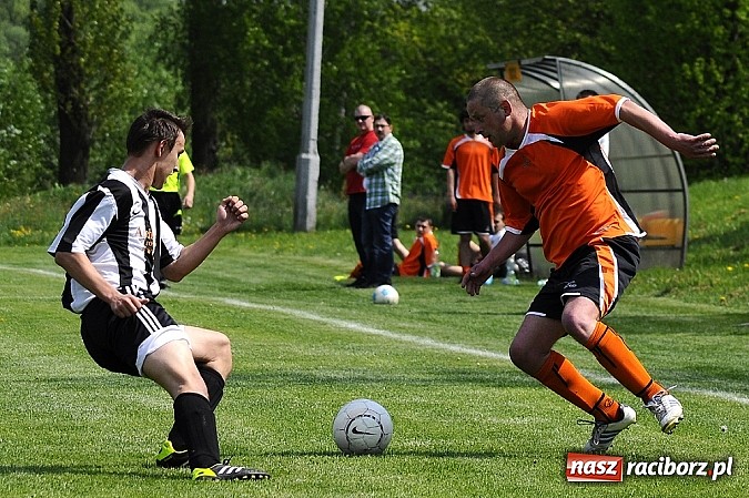 Zdjęcie w galerii na portalu naszraciborz.pl: B klasa: Wicher Płonia pokonał Zabełków wiadomości z regionu