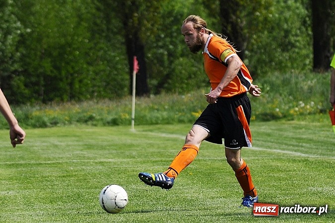 Zdjęcie w galerii na portalu naszraciborz.pl: B klasa: Wicher Płonia pokonał Zabełków wiadomości z regionu