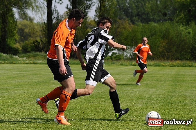 Zdjęcie w galerii na portalu naszraciborz.pl: B klasa: Wicher Płonia pokonał Zabełków wiadomości z regionu