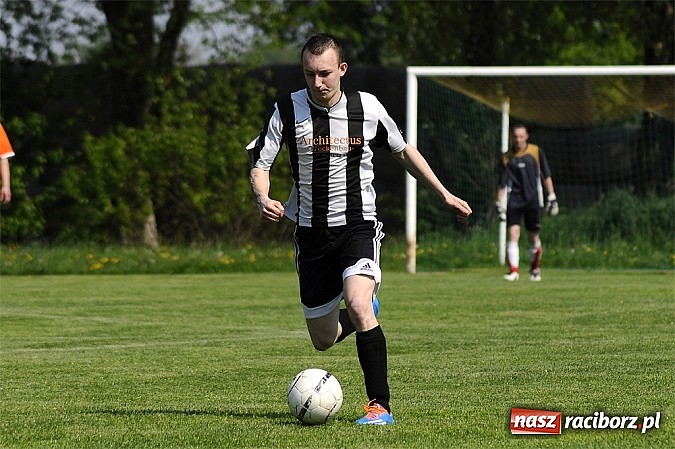 Zdjęcie w galerii na portalu naszraciborz.pl: B klasa: Wicher Płonia pokonał Zabełków wiadomości z regionu