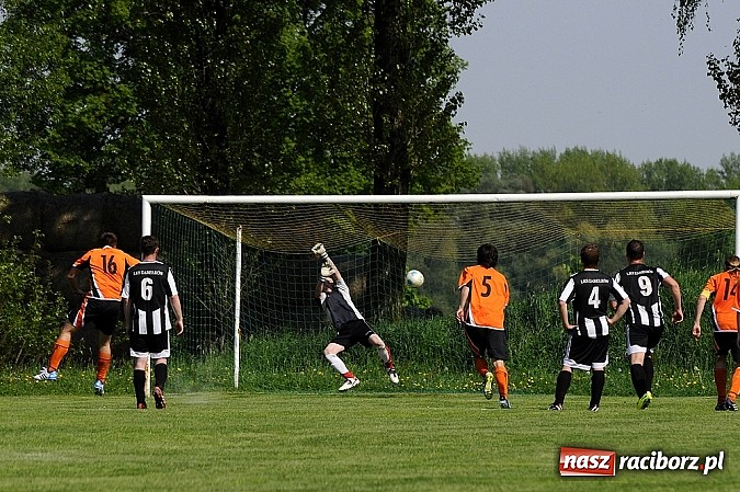 Zdjęcie w galerii na portalu naszraciborz.pl: B klasa: Wicher Płonia pokonał Zabełków wiadomości z regionu