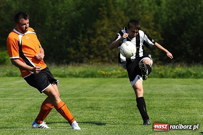 Zdjęcie w galerii na portalu naszraciborz.pl: B klasa: Wicher Płonia pokonał Zabełków wiadomości z regionu