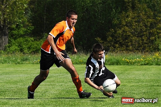 Zdjęcie w galerii na portalu naszraciborz.pl: B klasa: Wicher Płonia pokonał Zabełków wiadomości z regionu