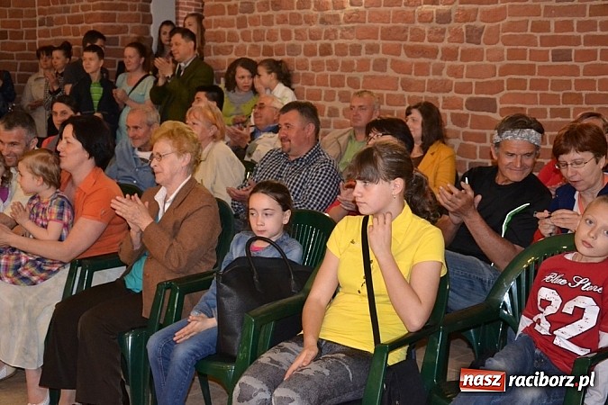 Zdjęcie w galerii na portalu naszraciborz.pl: Trzecia Noc w Starym Opactwie  wiadomości z regionu