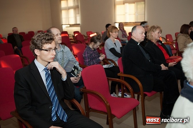 Zdjęcie w galerii na portalu naszraciborz.pl: Trzecia Noc w Starym Opactwie  wiadomości z regionu