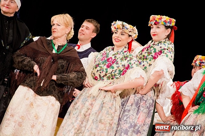 Zdjęcie w galerii na portalu naszraciborz.pl: Strzecha i przyjaciele, czyli feta na 60. urodziny wiadomości z regionu