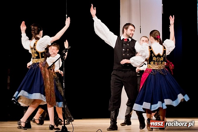 Zdjęcie w galerii na portalu naszraciborz.pl: Strzecha i przyjaciele, czyli feta na 60. urodziny wiadomości z regionu