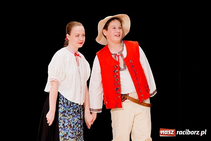 Zdjęcie w galerii na portalu naszraciborz.pl: Strzecha i przyjaciele, czyli feta na 60. urodziny wiadomości z regionu