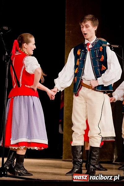 Zdjęcie w galerii na portalu naszraciborz.pl: Strzecha i przyjaciele, czyli feta na 60. urodziny wiadomości z regionu