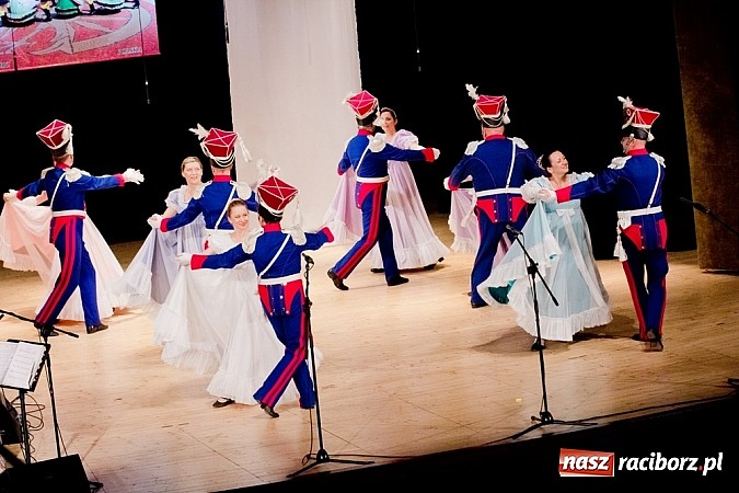 Zdjęcie w galerii na portalu naszraciborz.pl: Strzecha i przyjaciele, czyli feta na 60. urodziny wiadomości z regionu